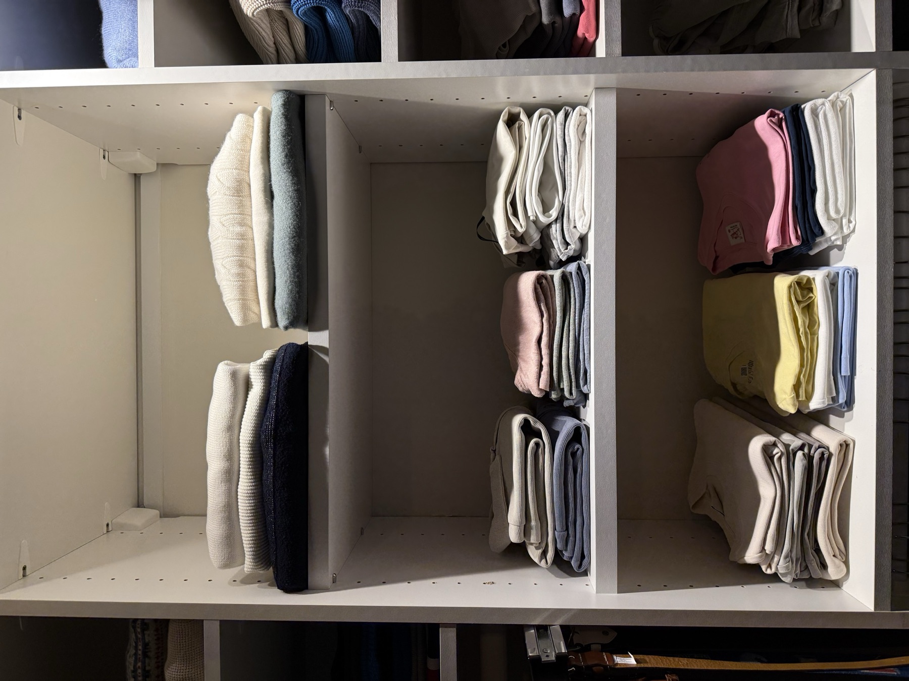Closet cubbies